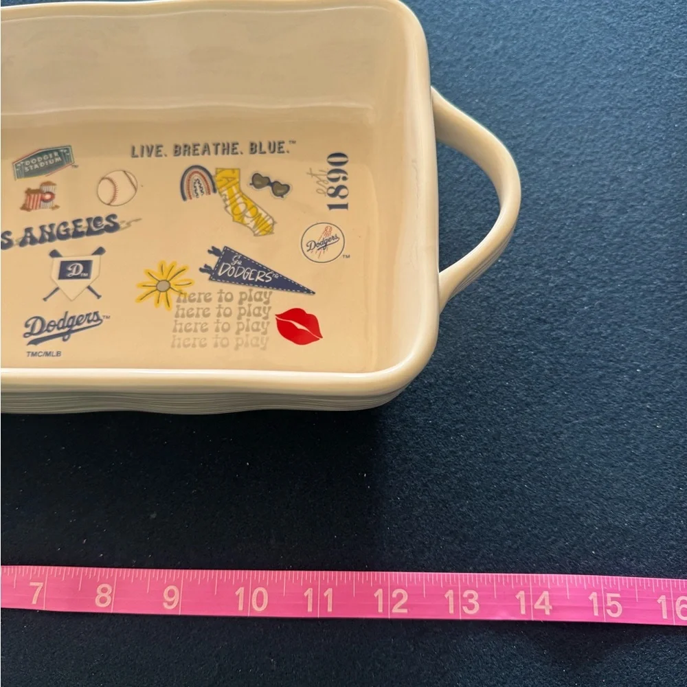 Los Angeles Dodgers Ceramic Baking Dish- fun and functional! Great size/ iconic💙